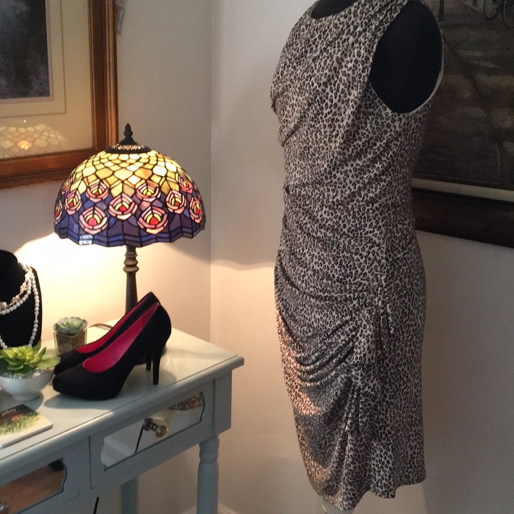 👗Betsy Johnson🎉 Flirty & Sexy Animal Print Dress - Picture 6 of 8
